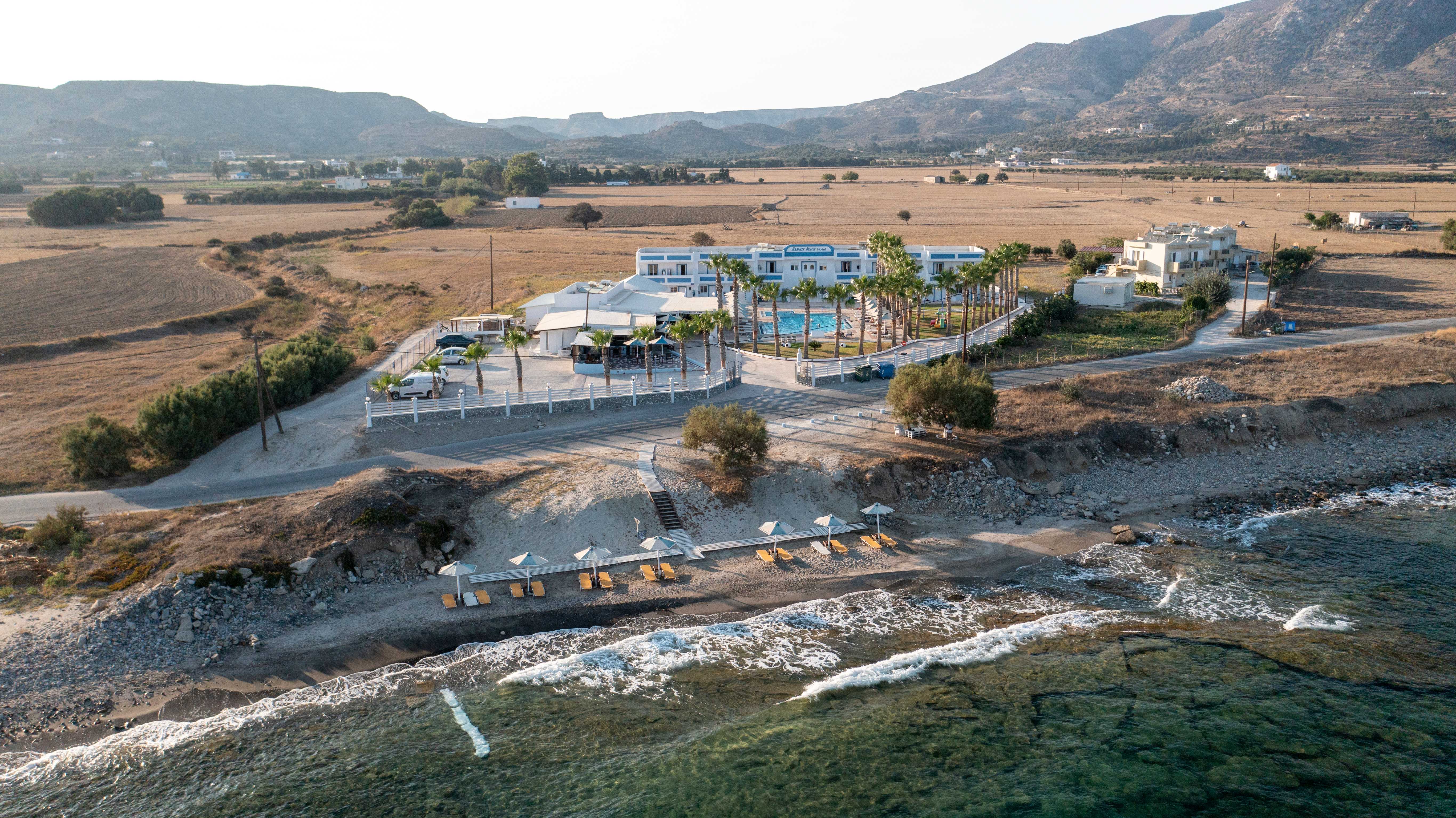 Mammis Beach Hotel 2