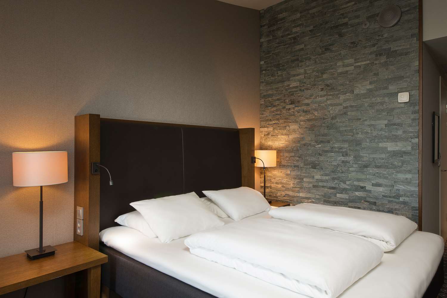 Zweibettzimmer