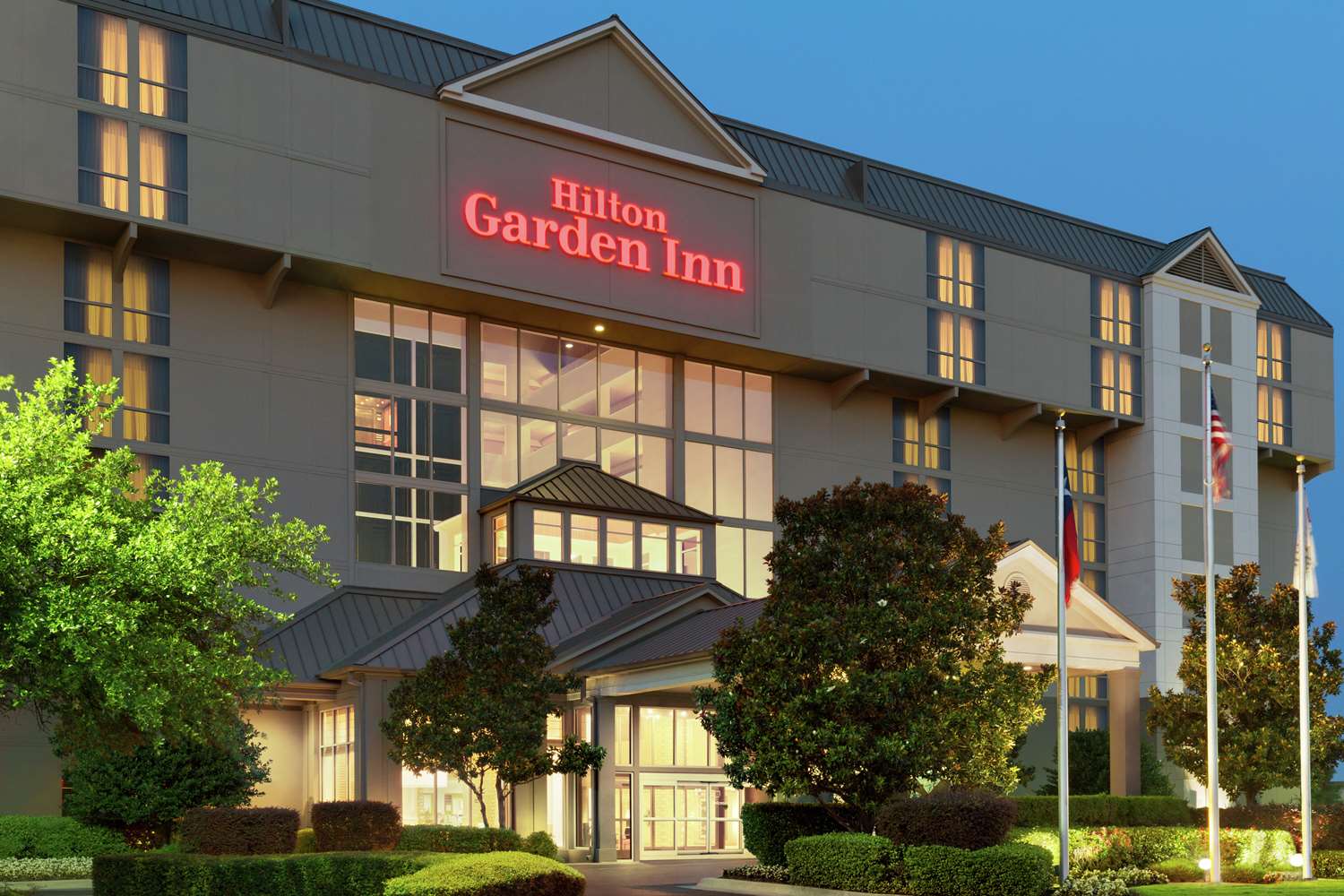 Hilton Garden Inn Dallas/Market Center 1