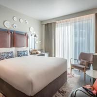 Deluxe Doppelzimmer mit zwei Doppelbetten
