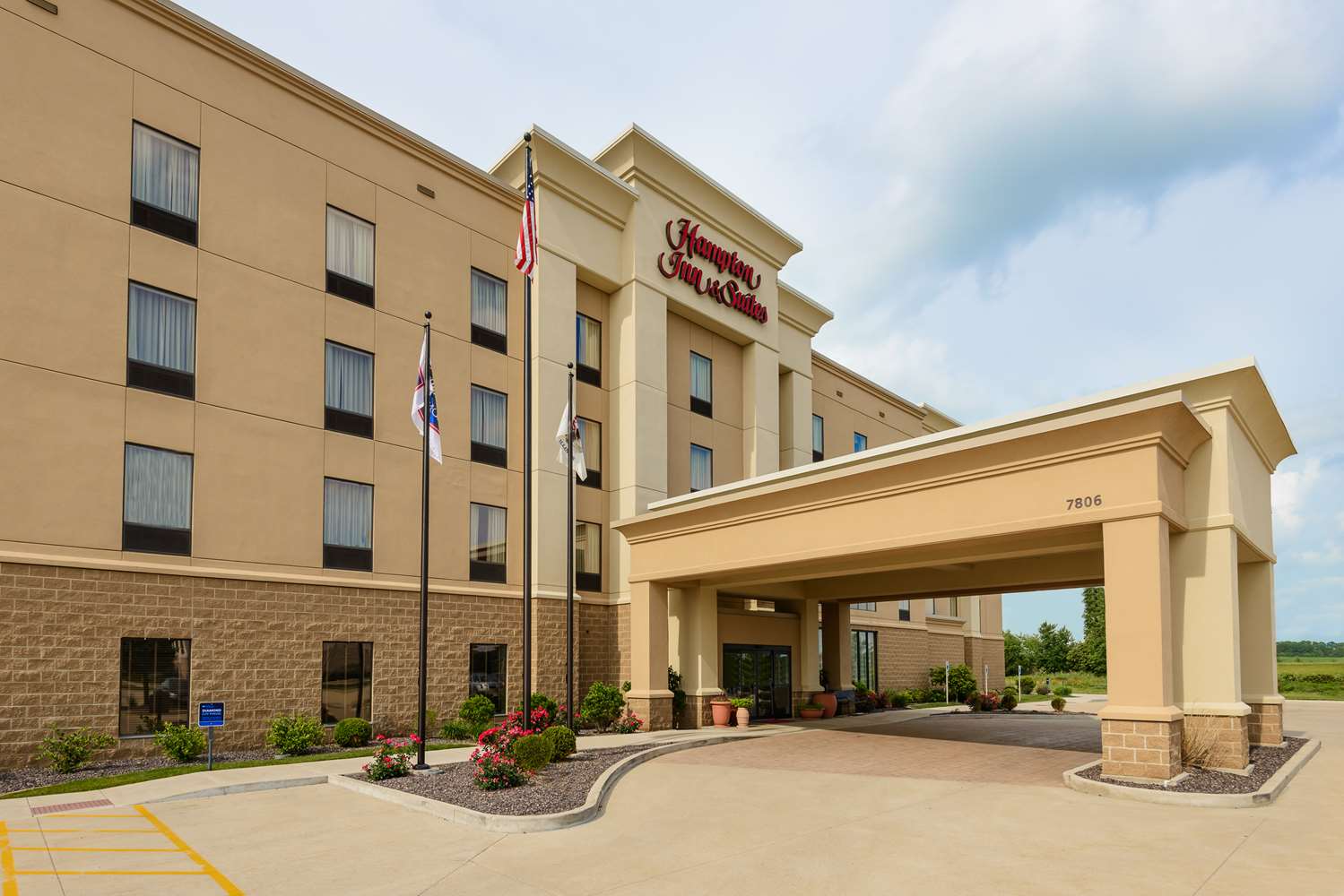Hampton Inn & Suites Peoria at Grand Prairie, IL 1