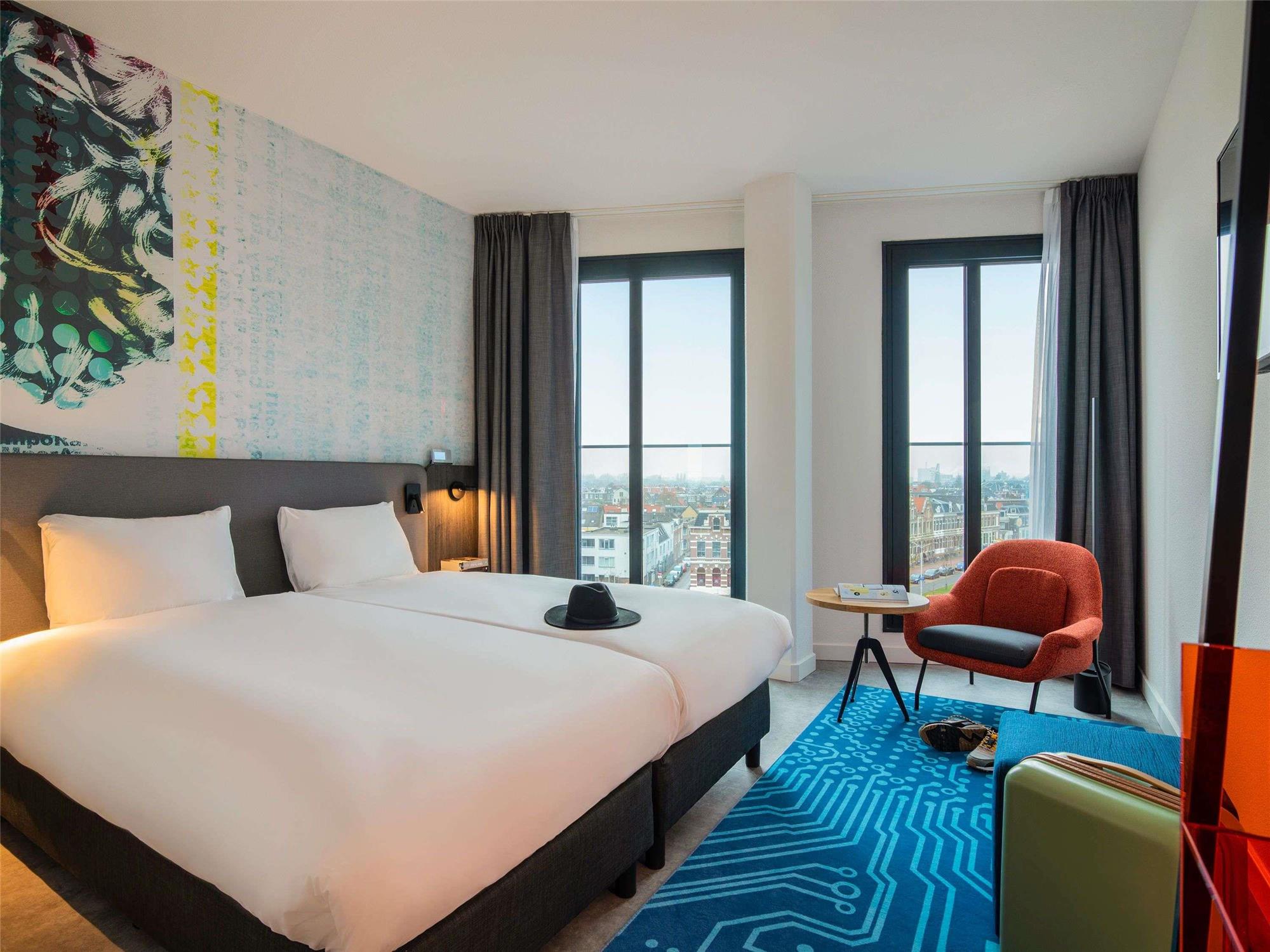 ibis Styles Delft City Centre 2