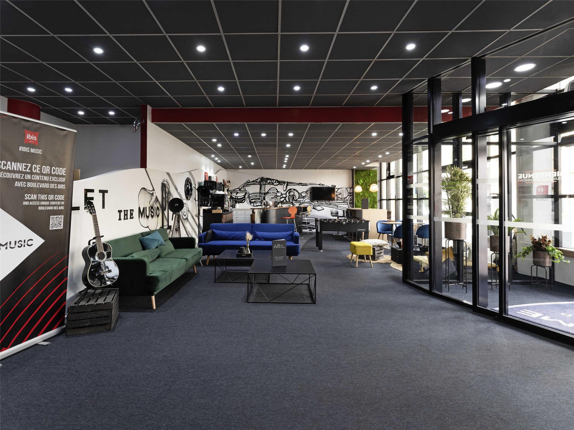ibis Paris Pantin Eglise 1