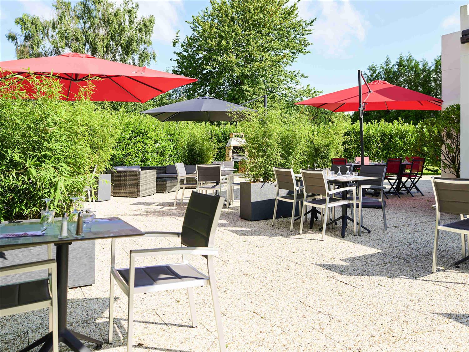 ibis Abbeville 1
