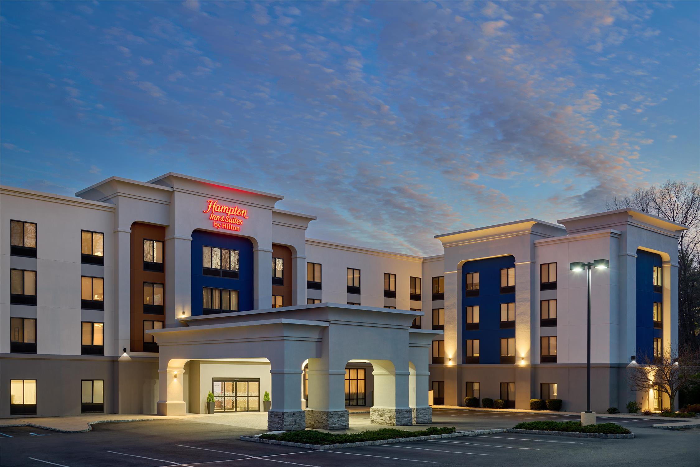 Hampton Inn & Suites Parsippany/North 2