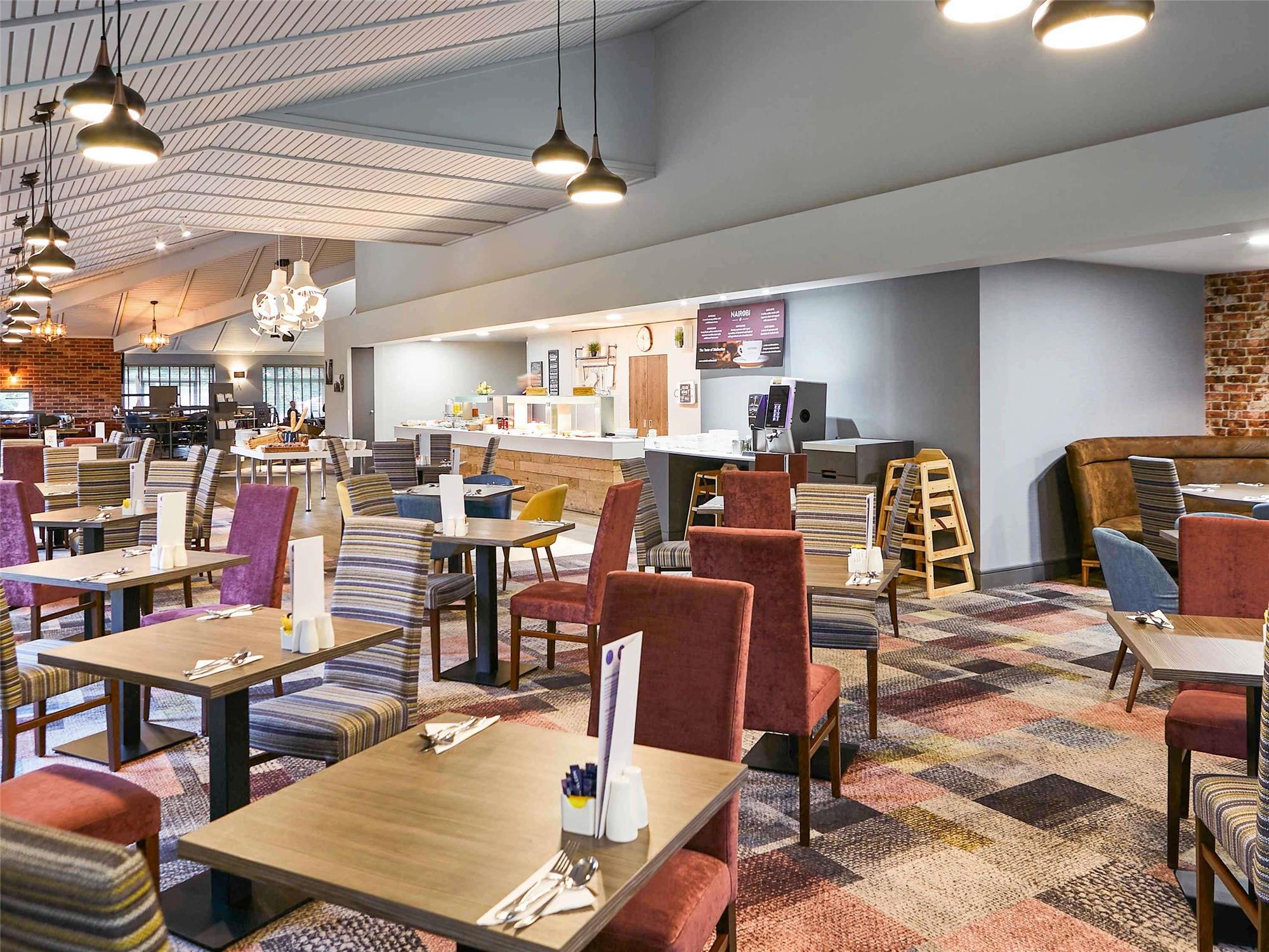 Novotel Manchester West 2