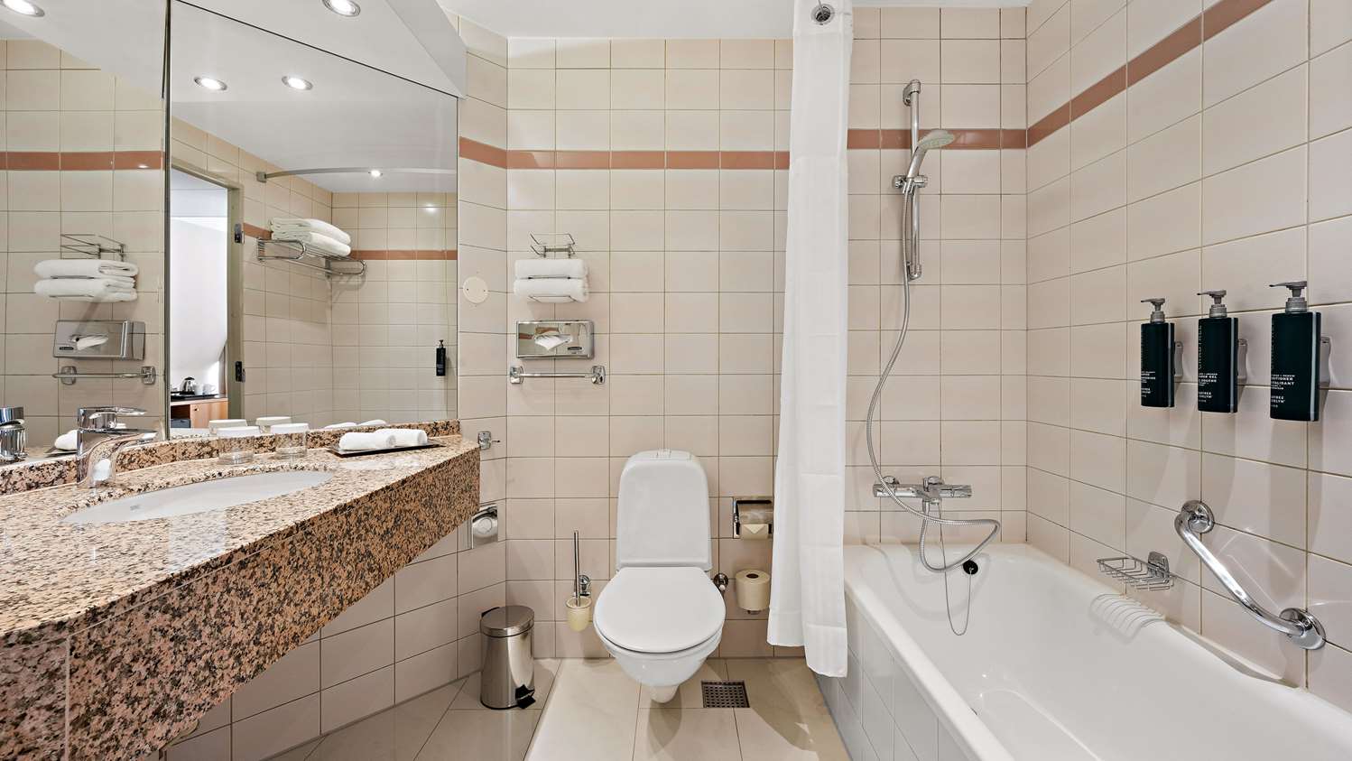 Guest Twin Room
