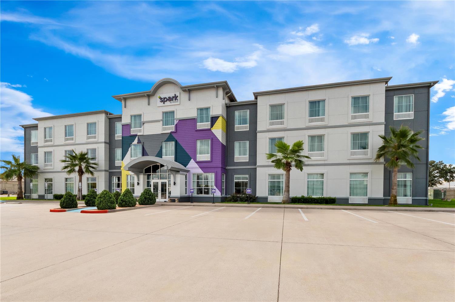 Spark by Hilton Victoria 2