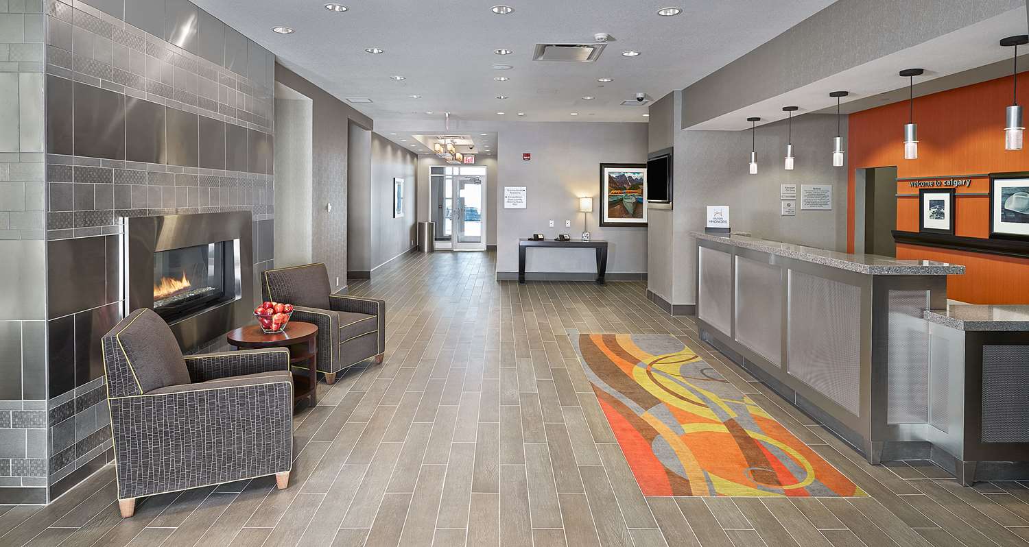 Hampton Inn by Hilton Calgary Airport North 2
