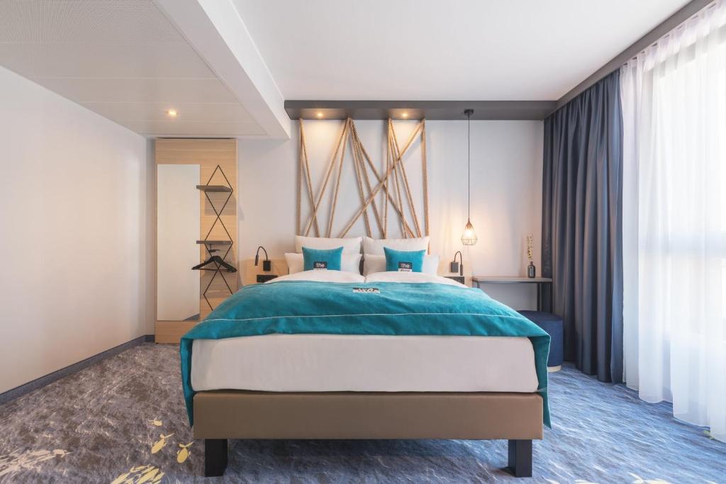 Standard  Single Room Accessible