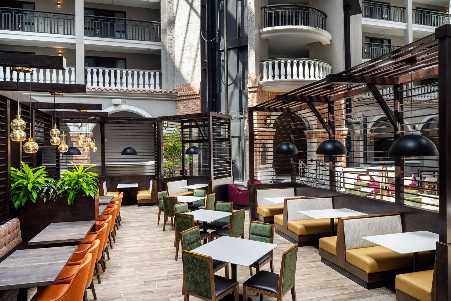 Embassy Suites by Hilton Orlando North 2