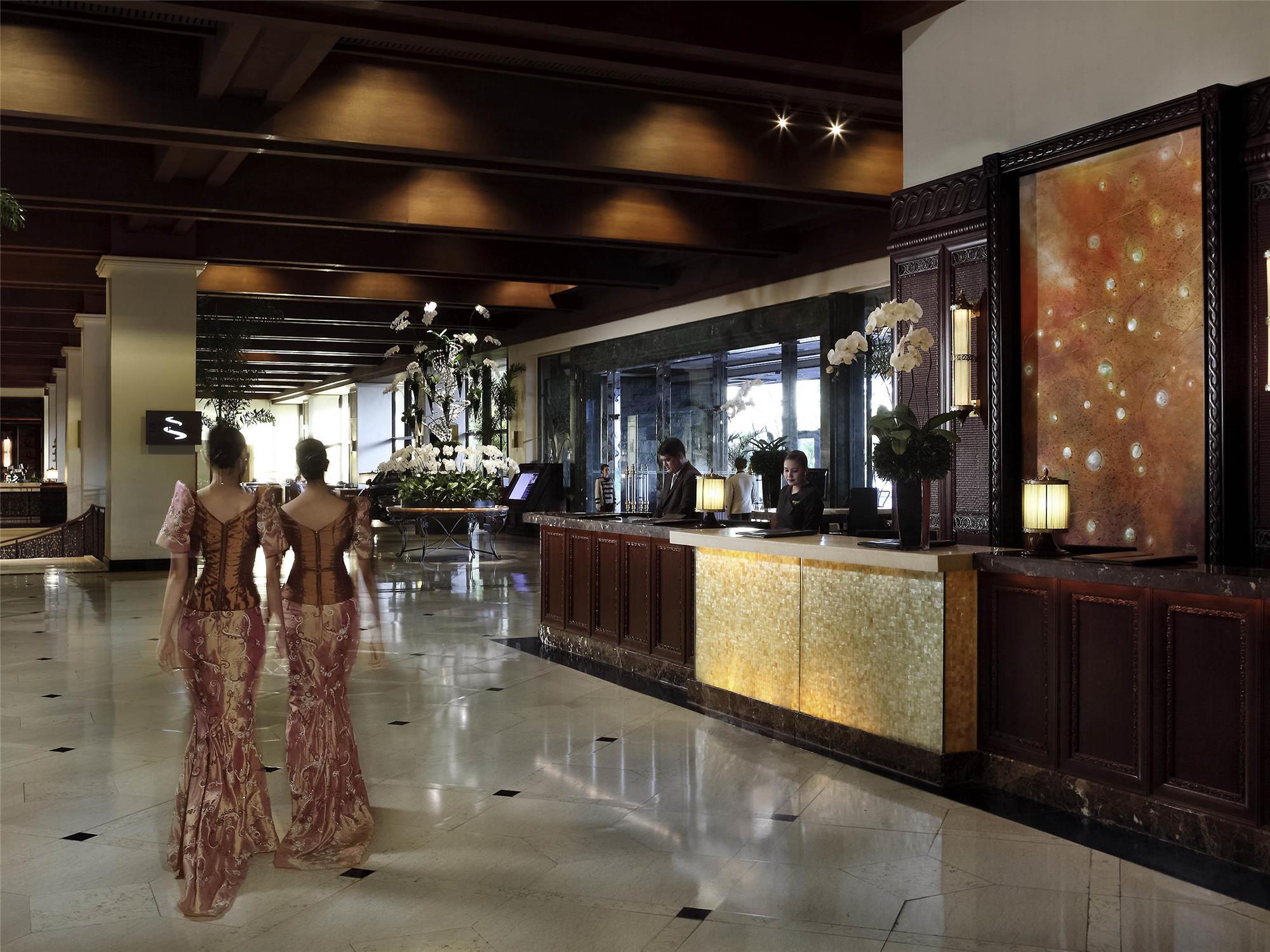 Sofitel Philippine Plaza Manila 2
