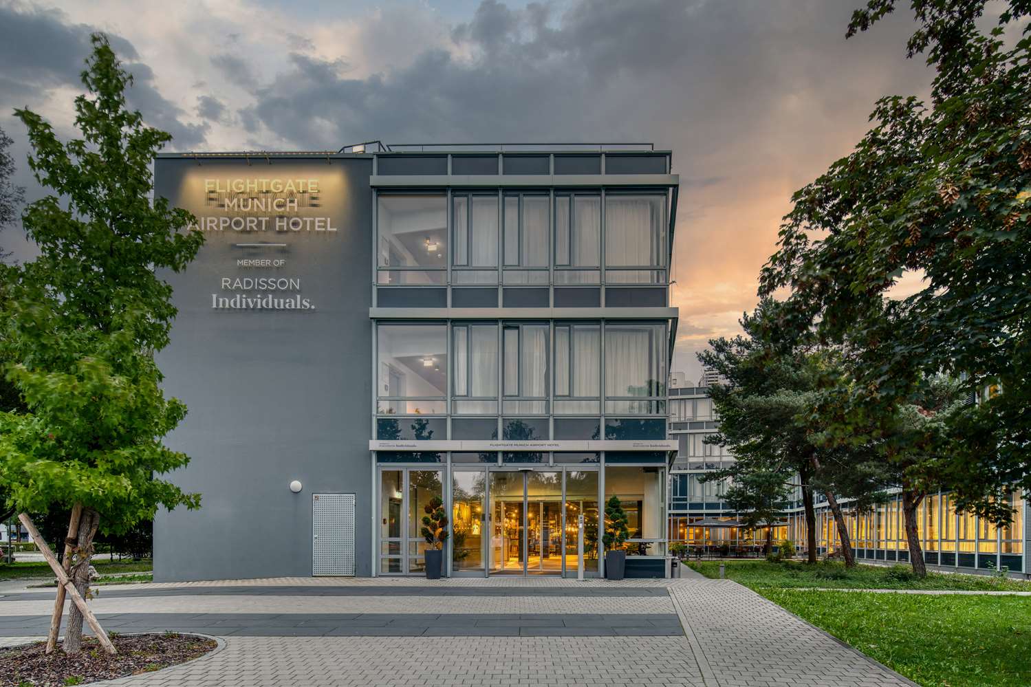 Flightgate Munich Airport Hotel, a member of Radisson Individuals 1