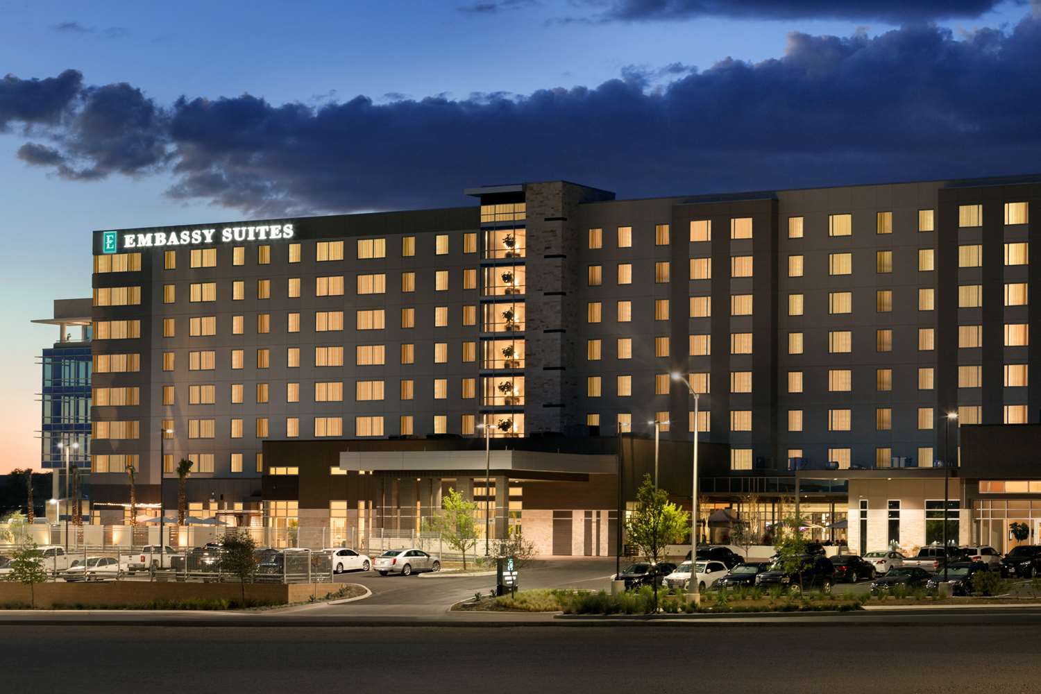 Embassy Suites By Hilton San Antonio Landmark 1