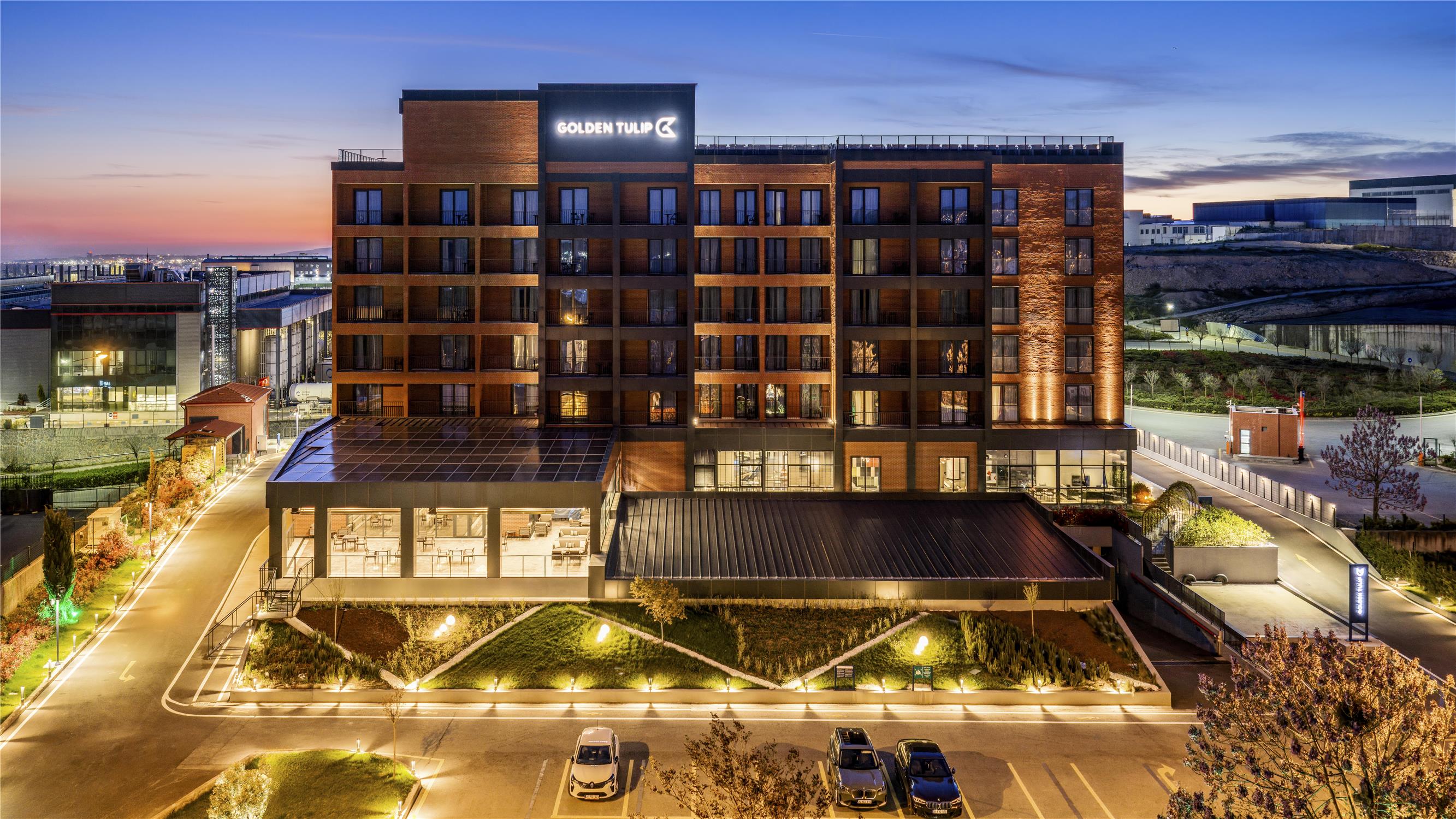 GOLDEN TULIP GEBKIM KOCAELI 1