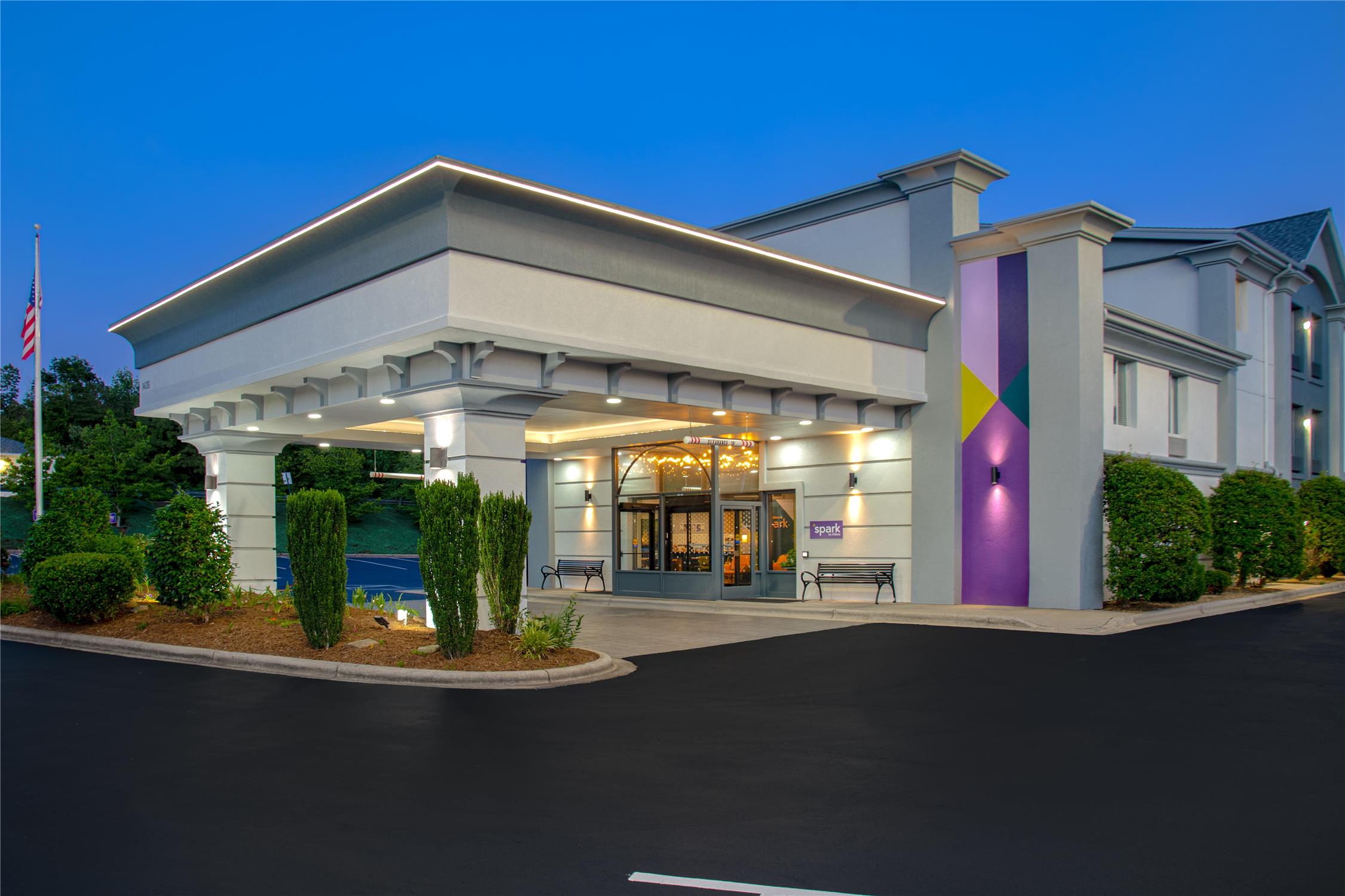 Spark by Hilton Asheville Blue Ridge Parkway 1
