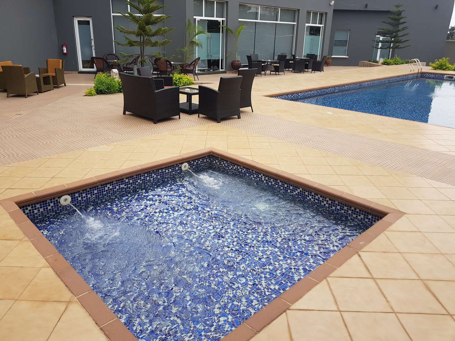 Golden Tulip Ibadan 2