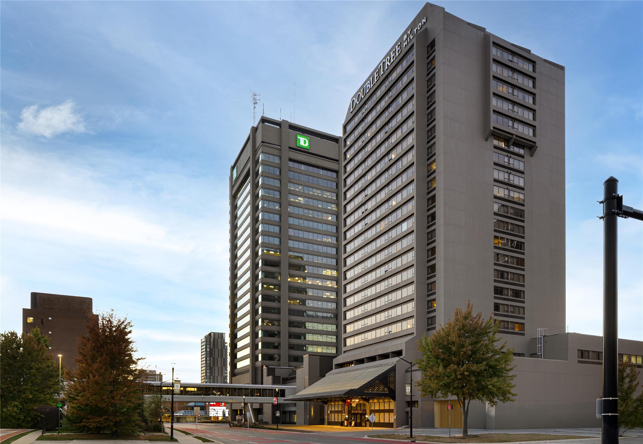 DoubleTree by Hilton London Ontario 1