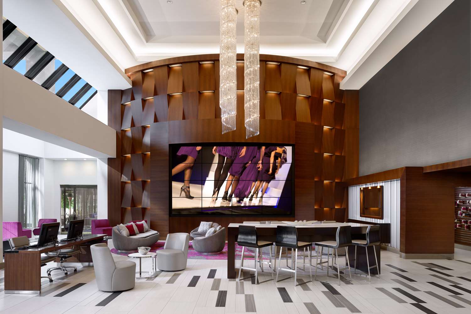 Hilton Woodland Hills/Los Angeles 1