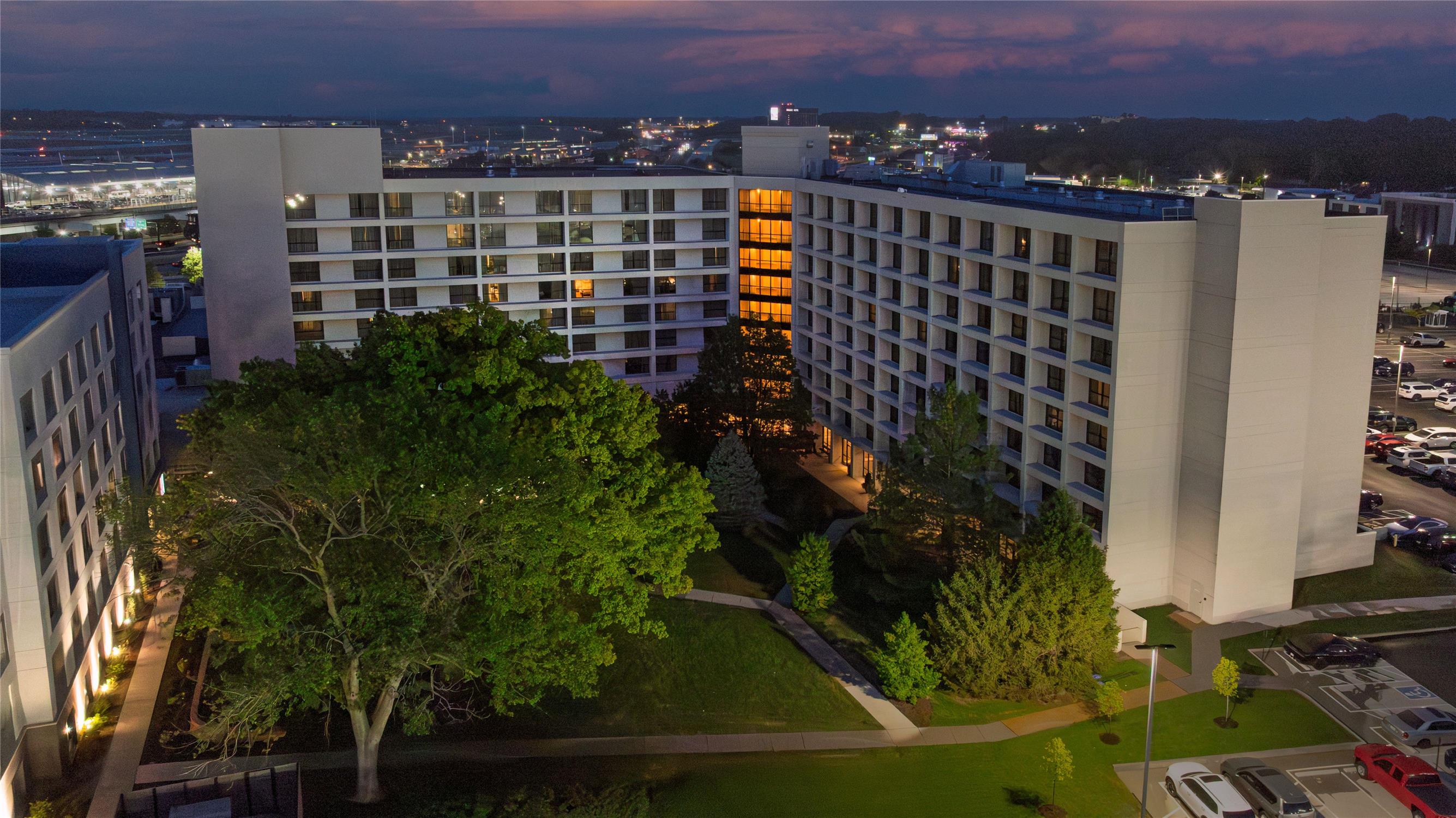 Hilton St. Louis Airport 1