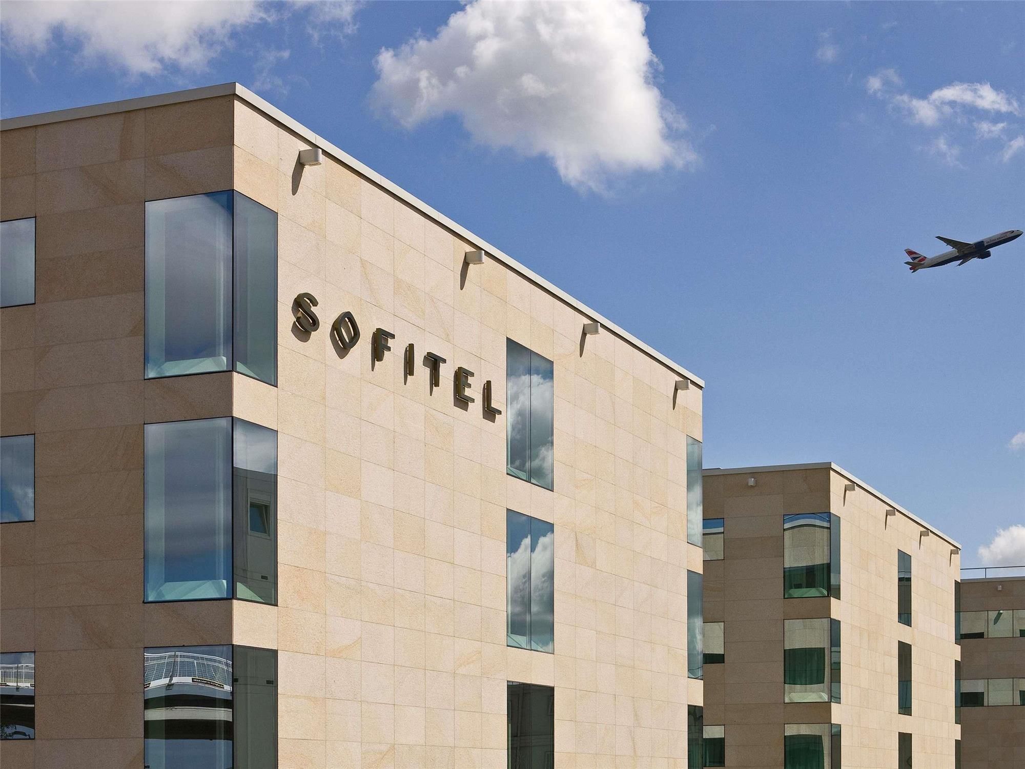 Sofitel London Heathrow 2