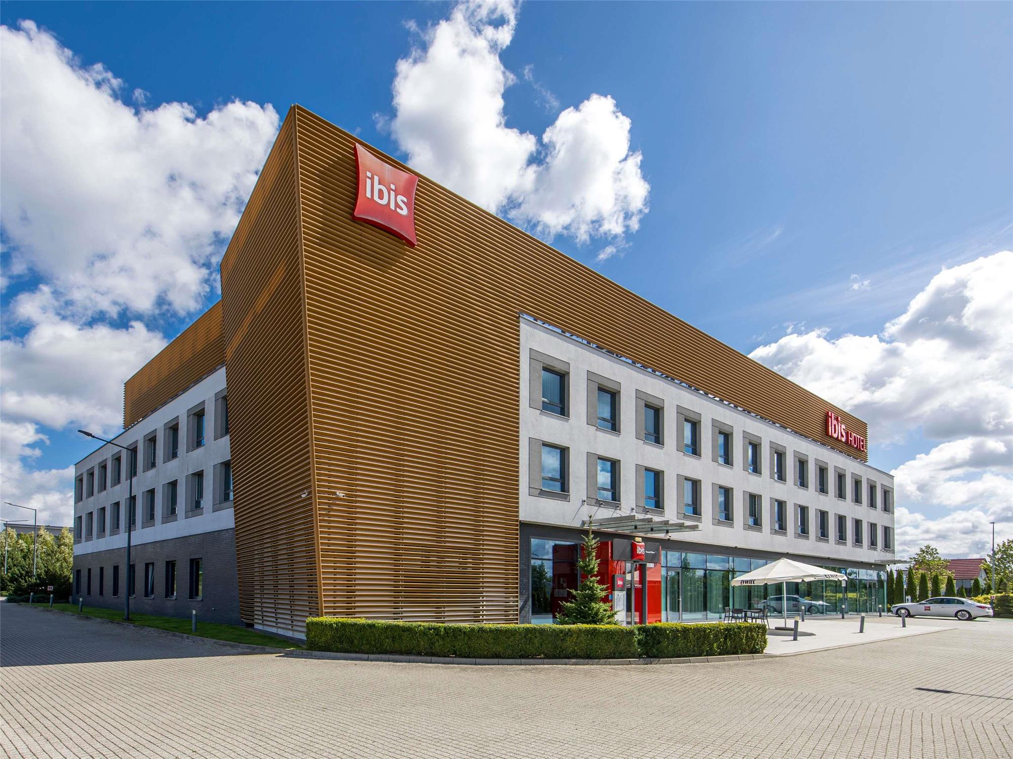 Ibis Poznan Polnoc 1
