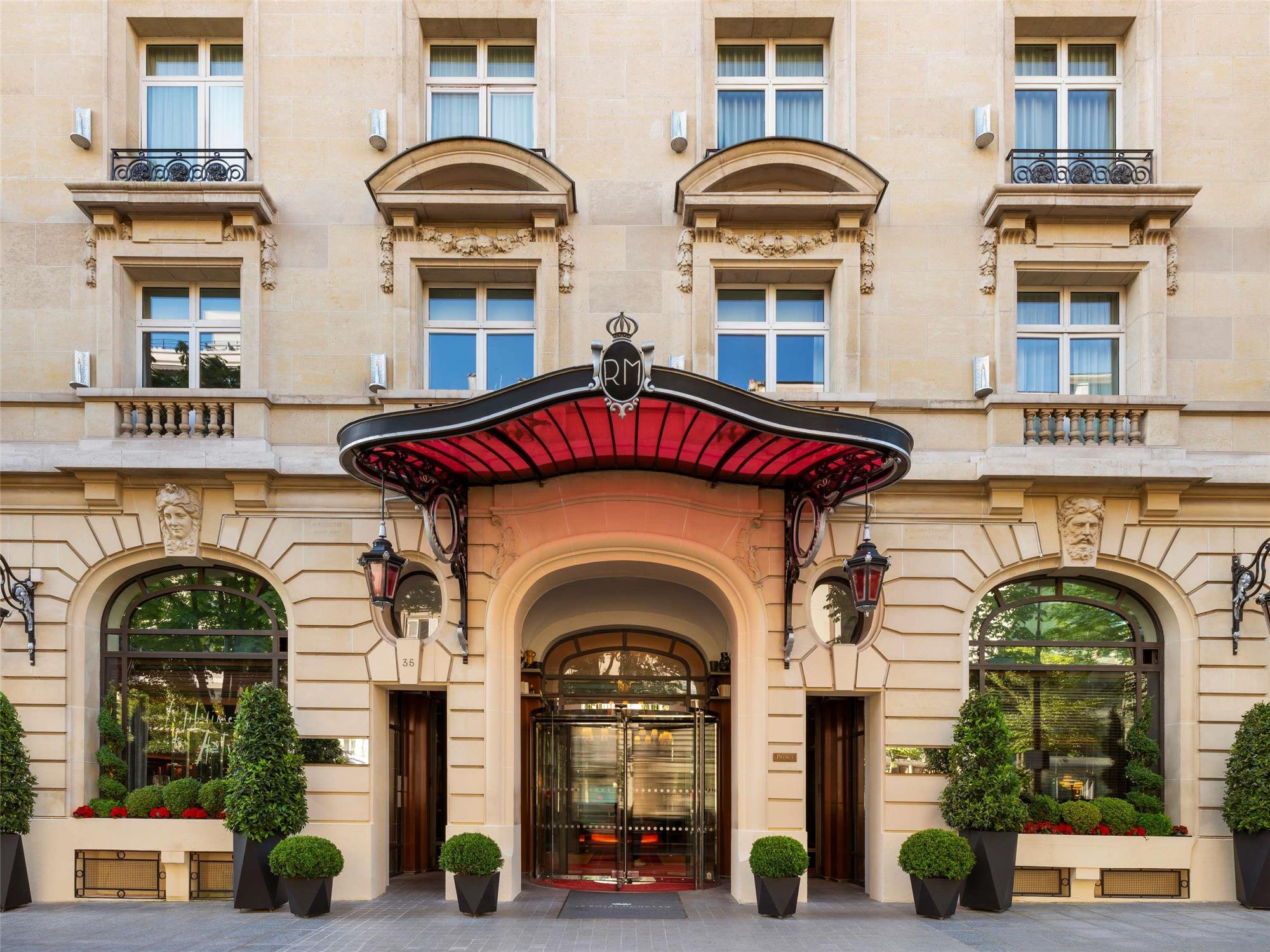 Hôtel Le Royal Monceau Raffles Paris 1