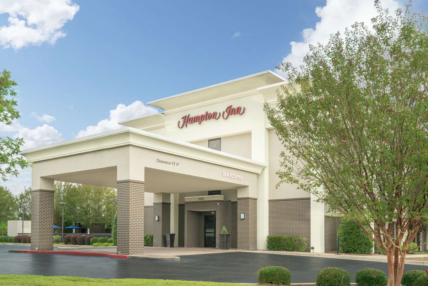 Hampton Inn Madison Huntsville Airport 2