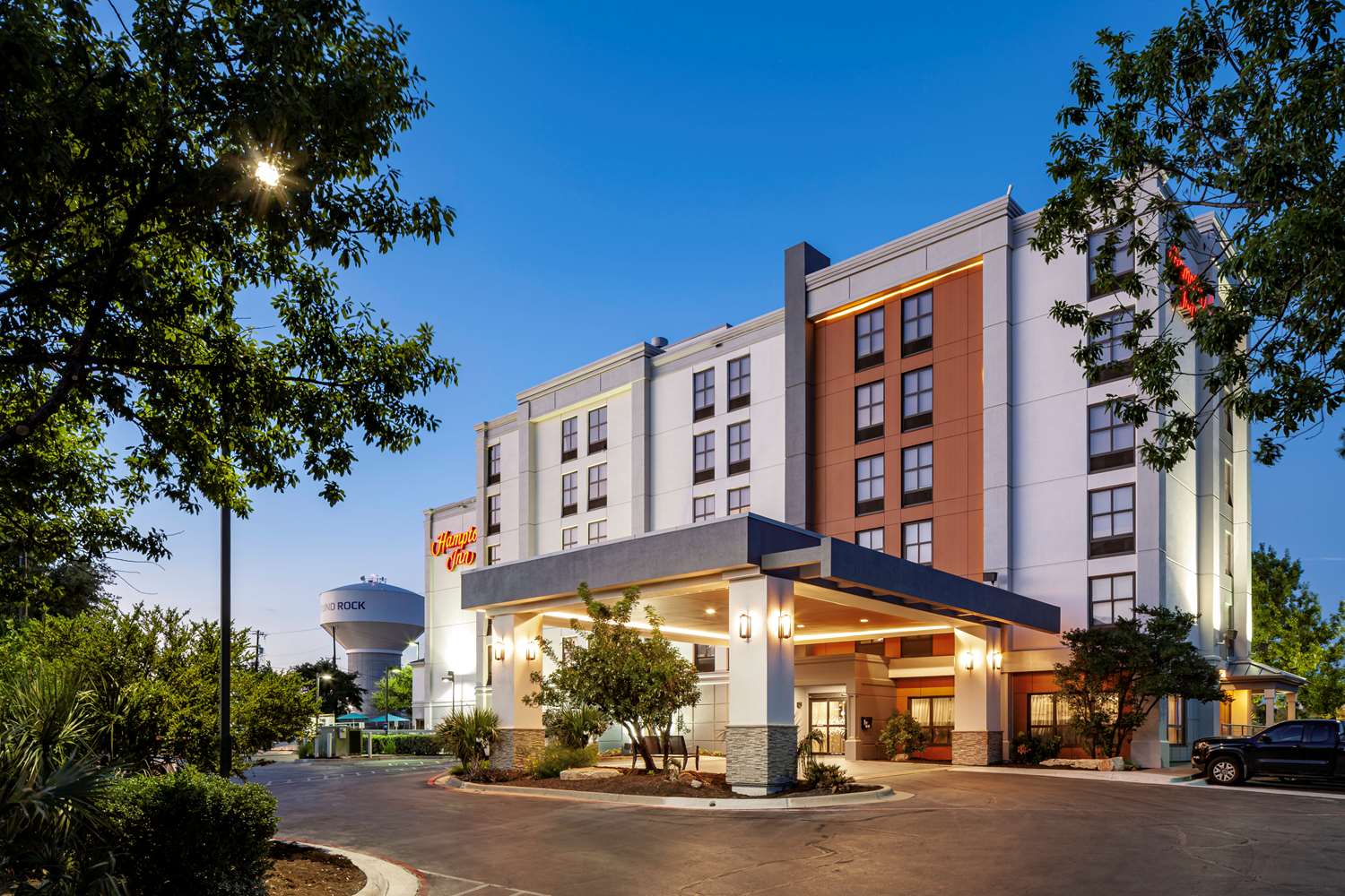 Hampton Inn Austin-Round Rock 1