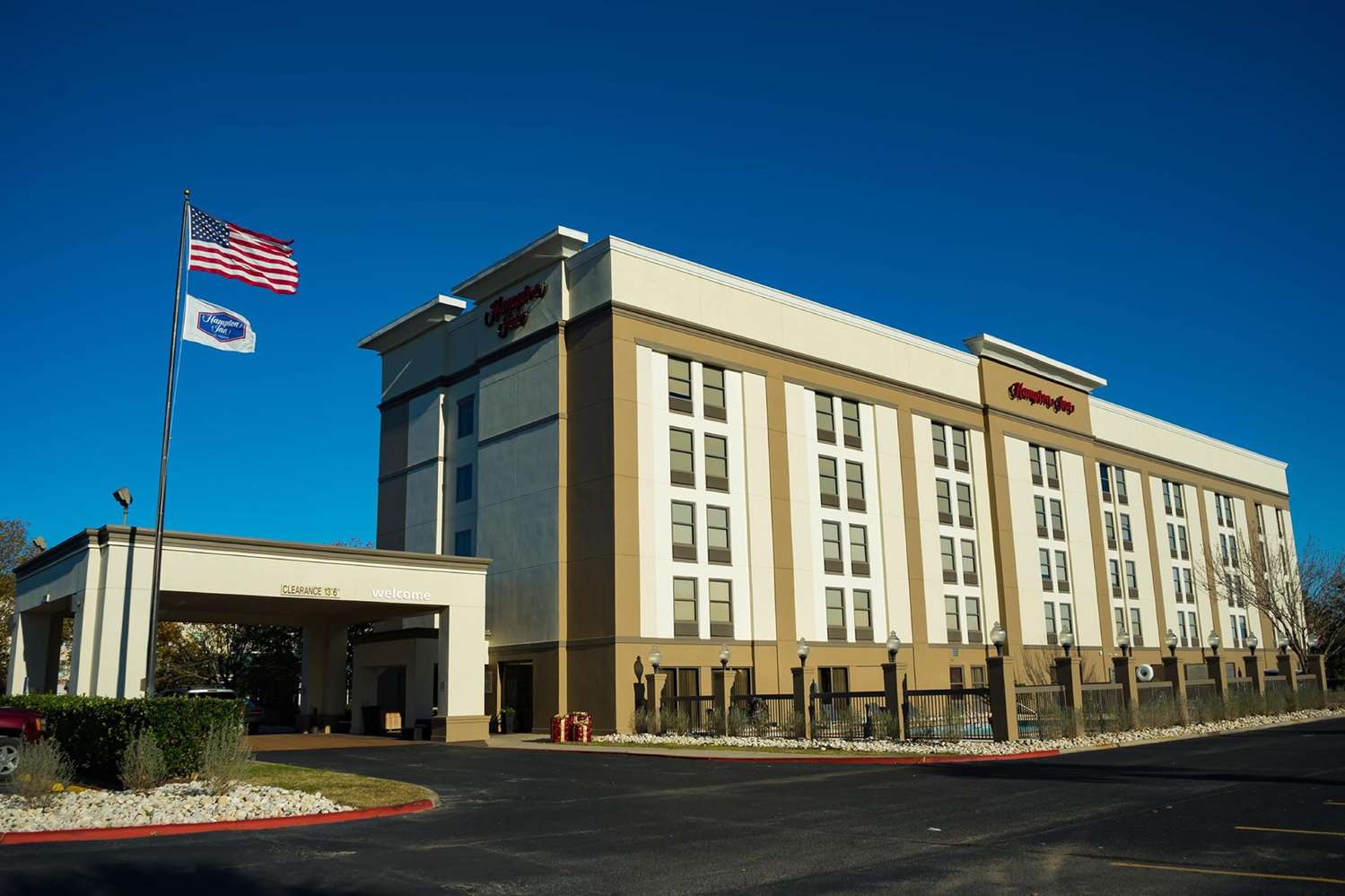 Hampton Inn Beaumont 1