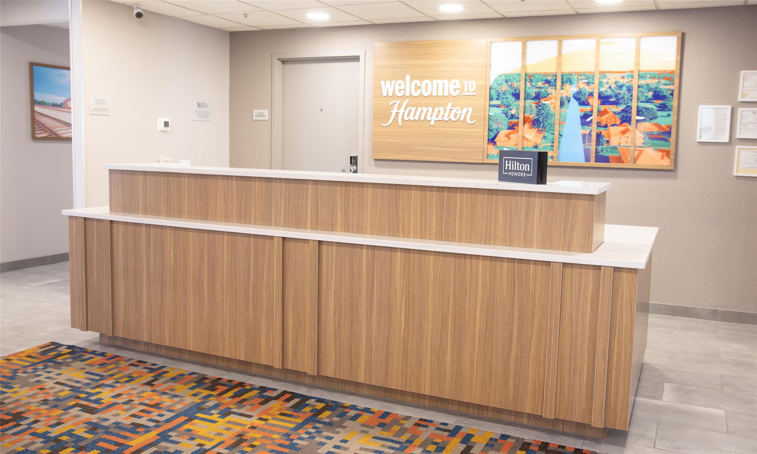Hampton Inn Shrewsbury 2
