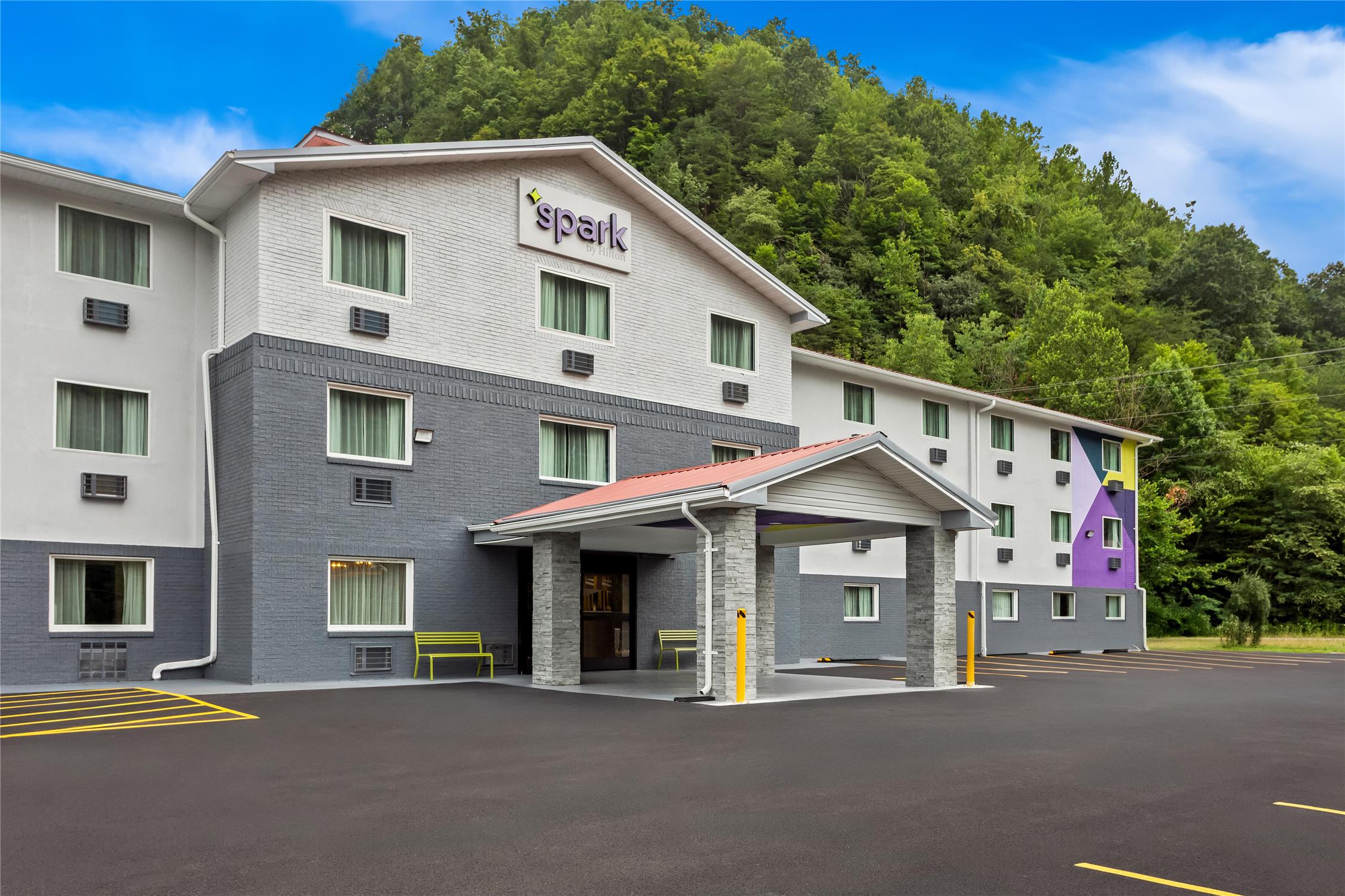 Spark By Hilton Prestonsburg 1