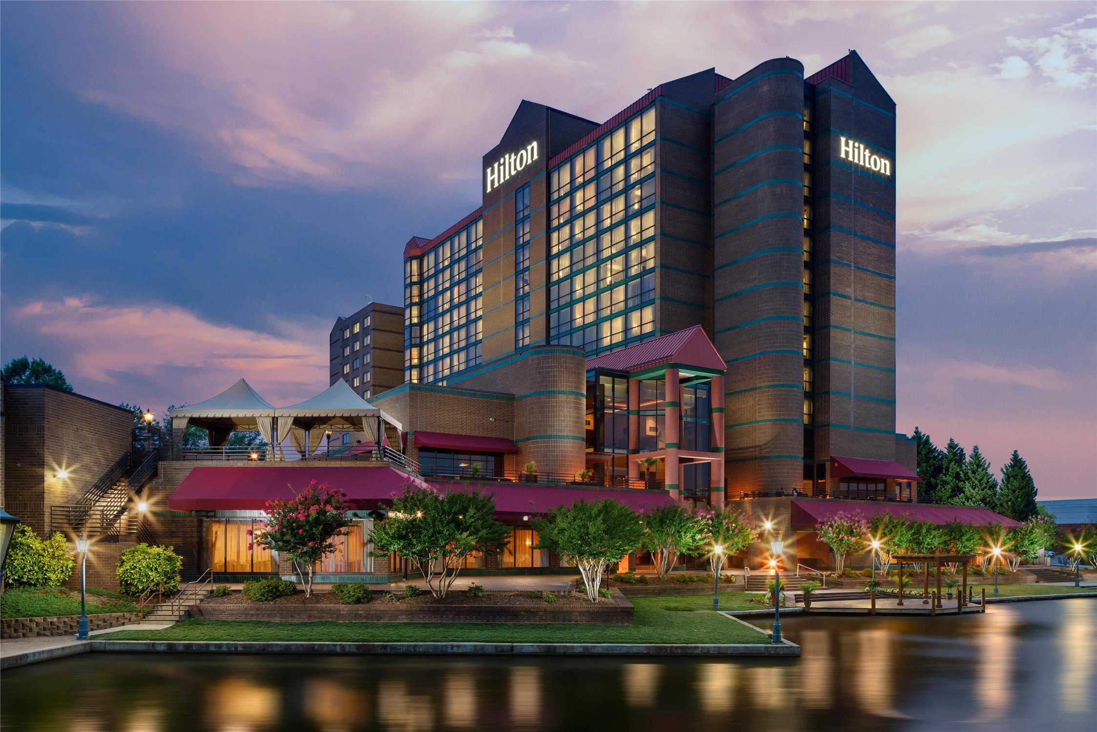 Hilton Charlotte University Place 1