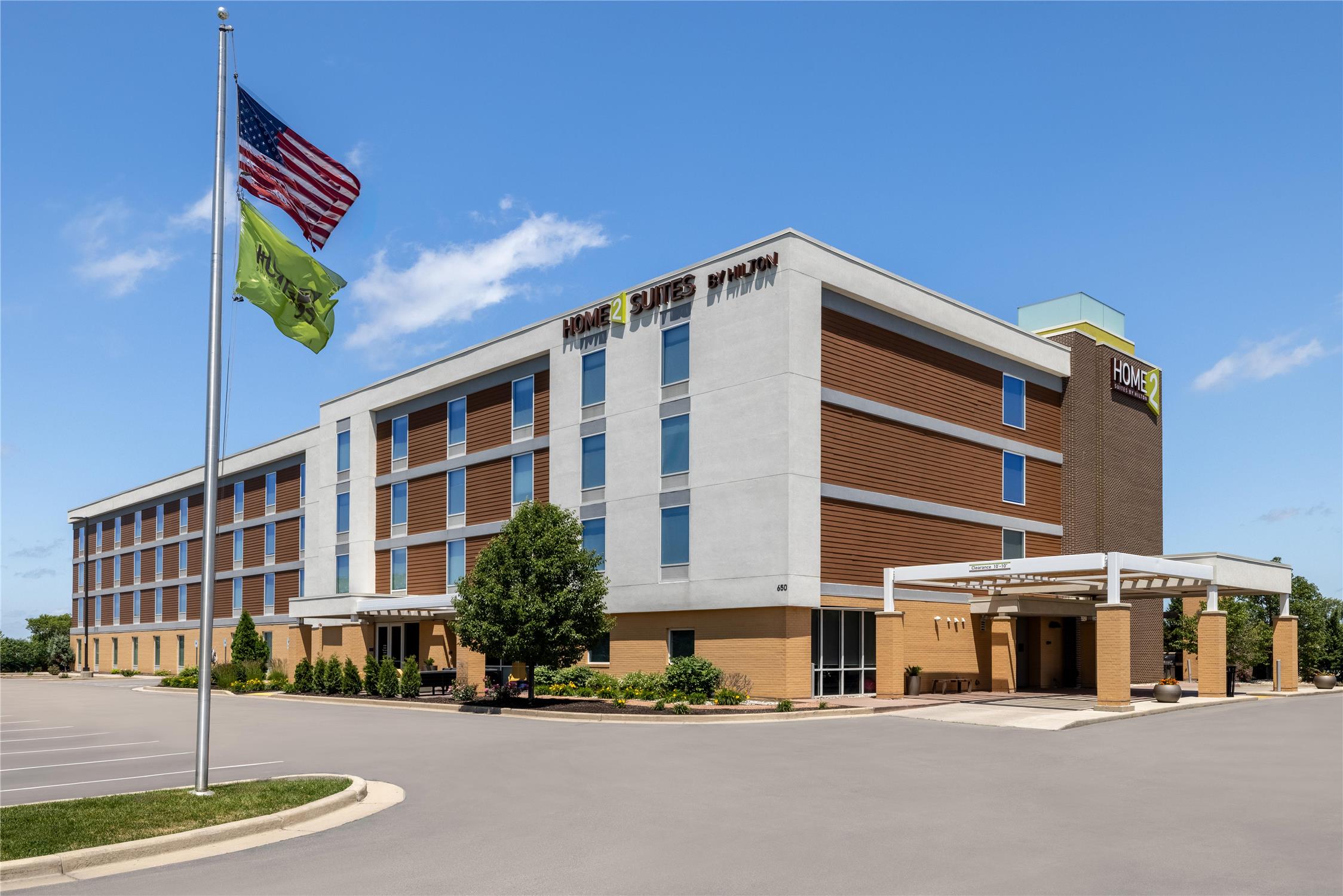 Home2 Suites by Hilton Milwaukee Brookfield 1