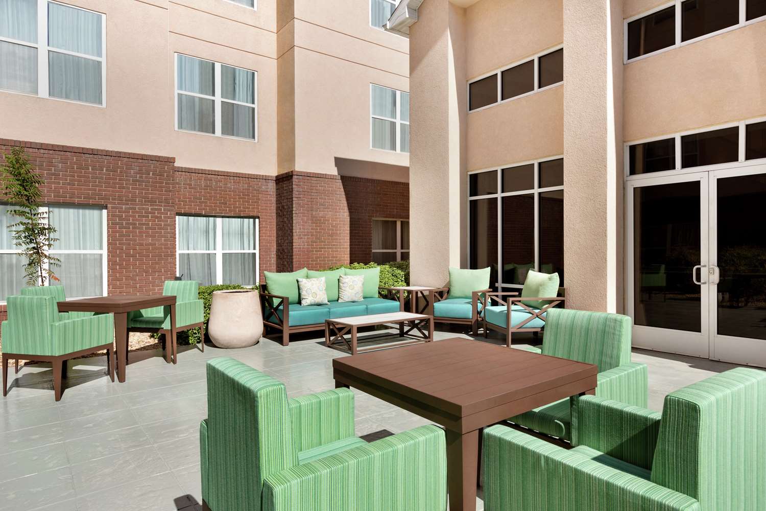 Homewood Suites by Hilton Dallas-Arlington 2