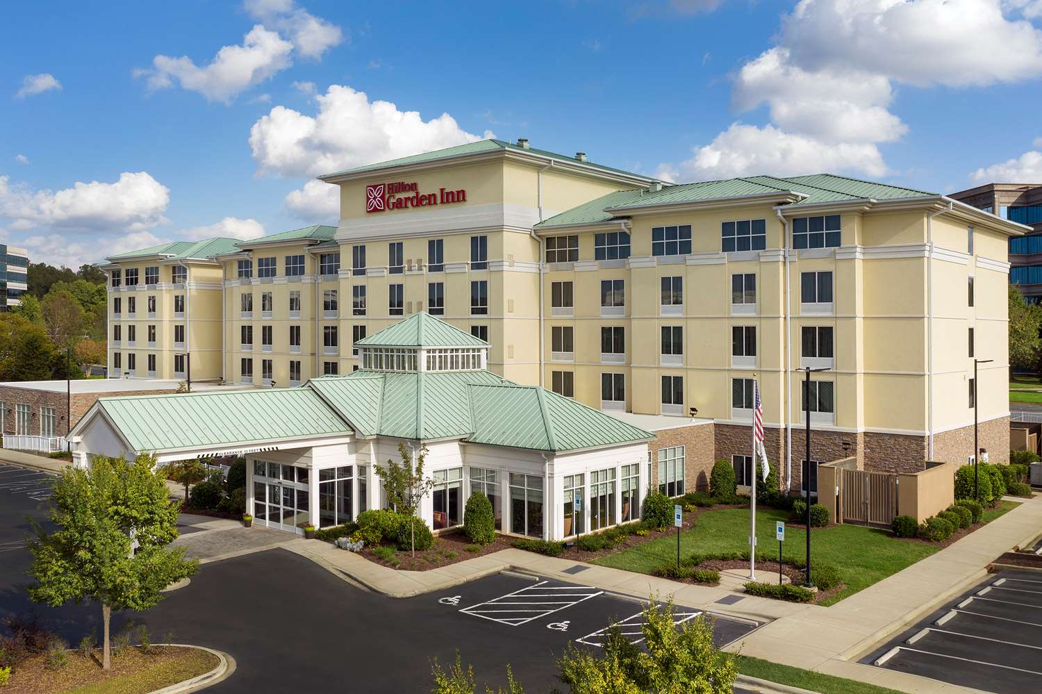 Hilton Garden Inn Charlotte Airport 1