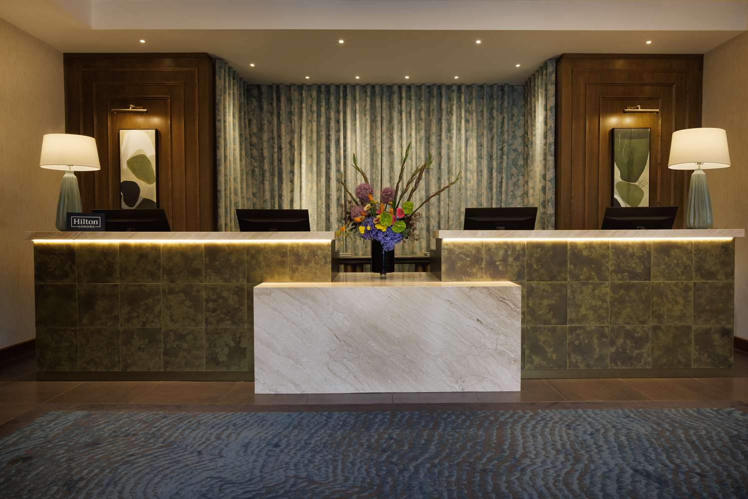 DoubleTree by Hilton London Victoria 2