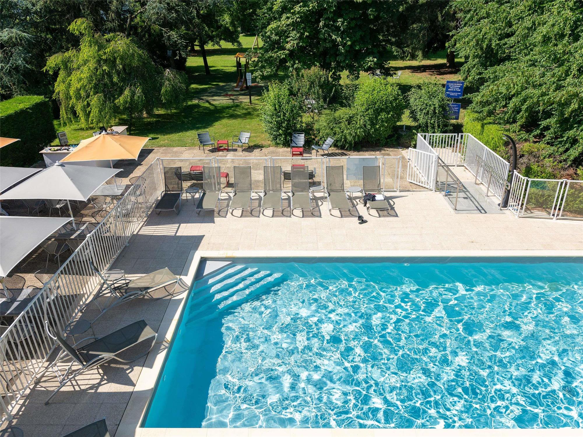 Novotel Macon Nord - Porte de Bourgogne 1