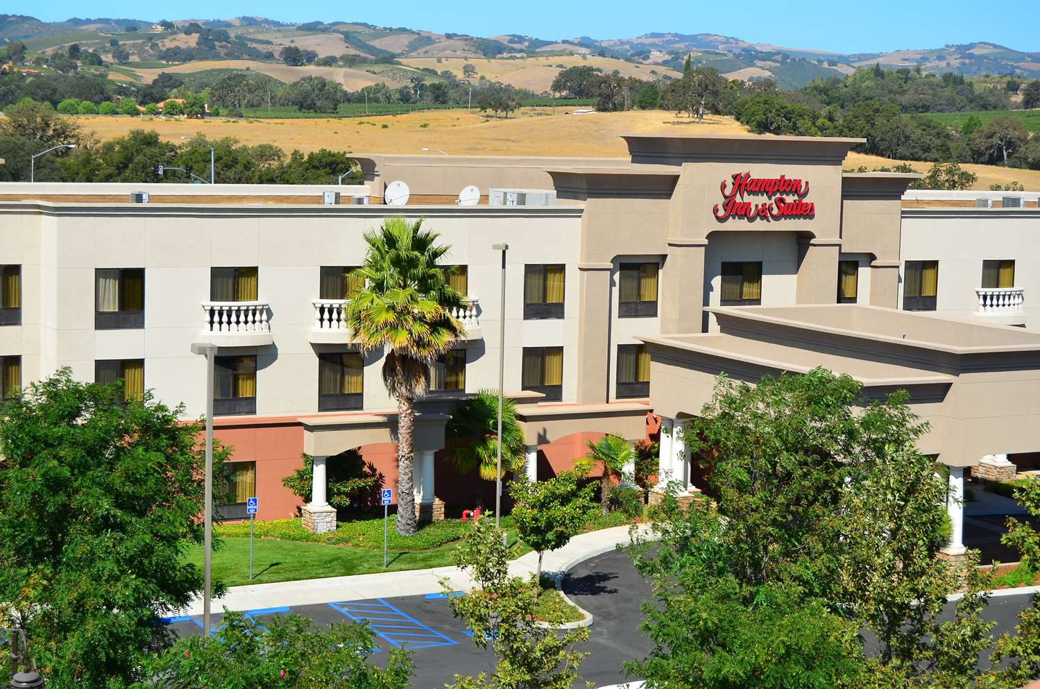 Hampton Inn & Suites Paso Robles 2