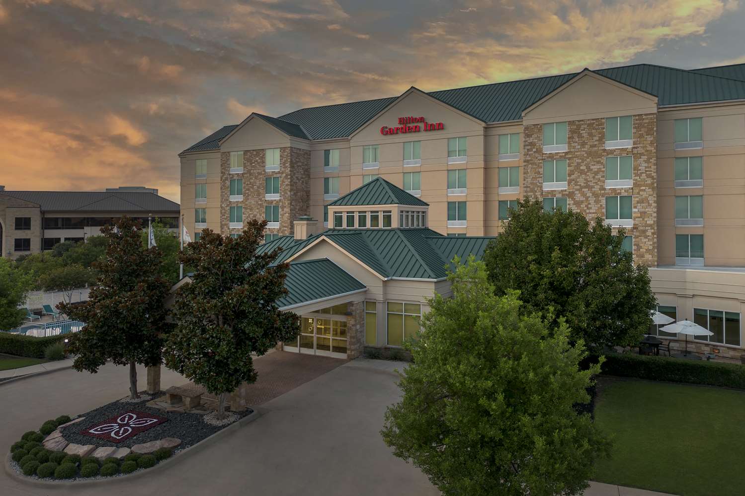 Hilton Garden Inn Frisco 1