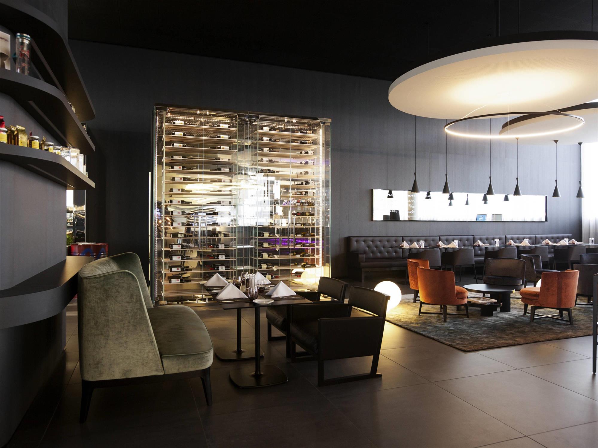 Novotel Basel City 2