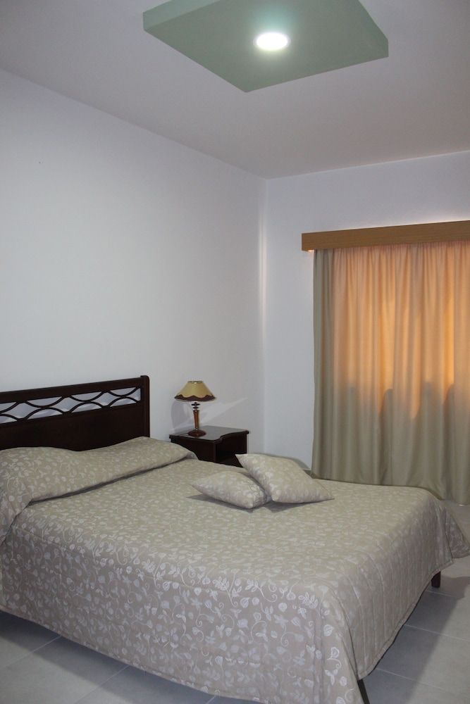 Paris - Paphos - Petsas Apartments - Paphos