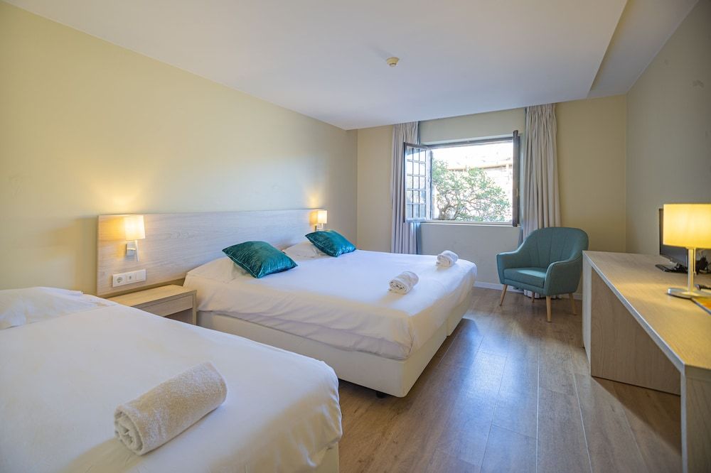 Nantes - Cascais - Estalagem Muchaxo Hotel - Cascais