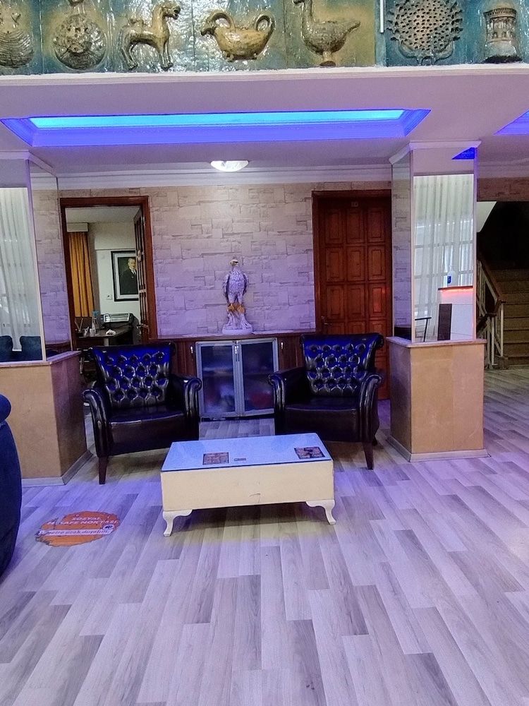 Lyon - Izmir - Otel Orkun - Izmir