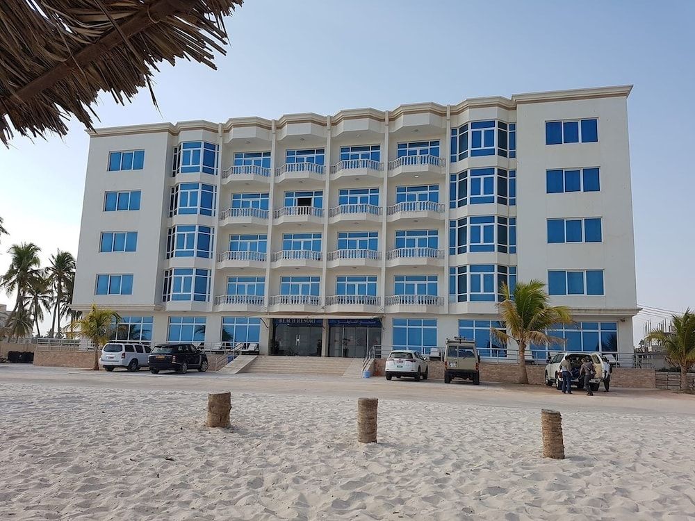 Lyon - Salalah - Beach Resort Salalah - Salalah