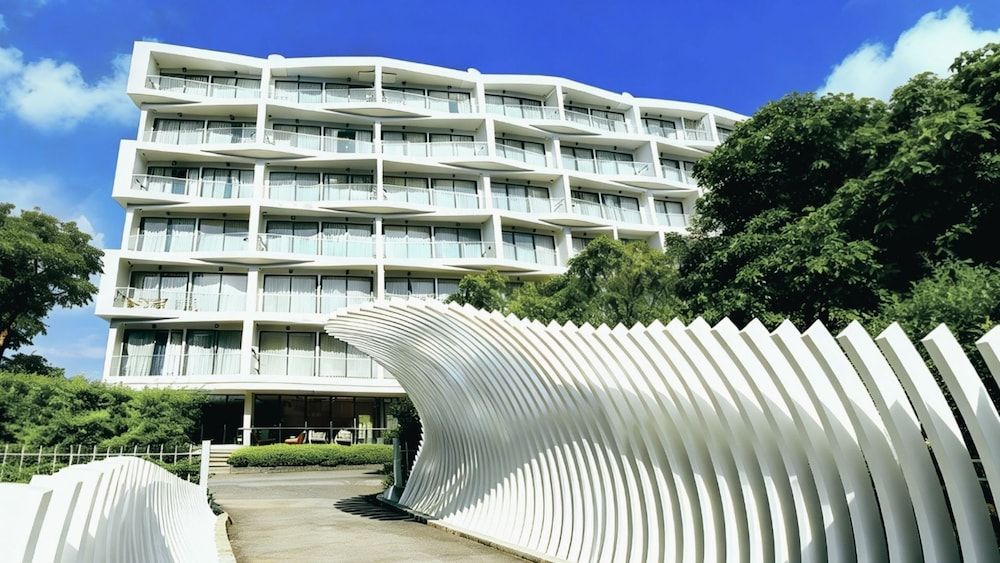 Lyon - Thalang - Phuket - Laya Suites and Residences - Thalang - Phuket