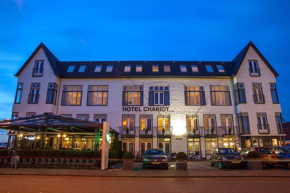 Biarritz - Amsterdam - Boutique Hotel Chariot - Amsterdam Schiphol Airport - Amsterdam
