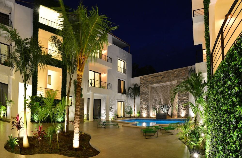Paris - Tulum - Elements Tulum Boutique Hotel - Tulum