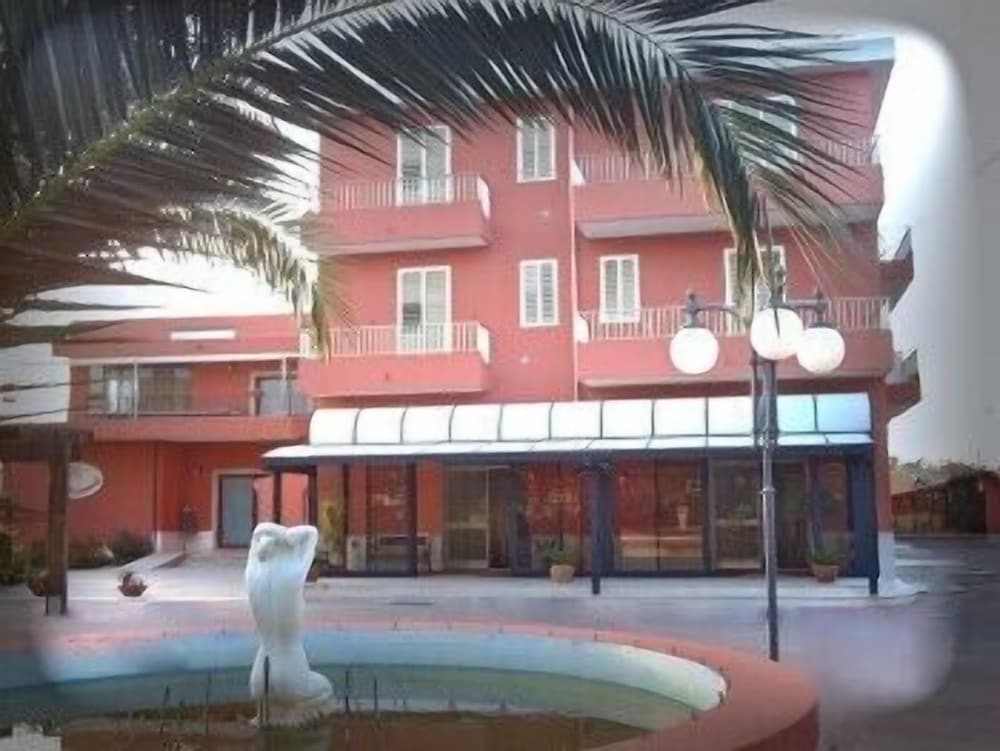 Bordeaux - Marina di Ragusa - Hotel Ristorante Cordial - Marina di Ragusa