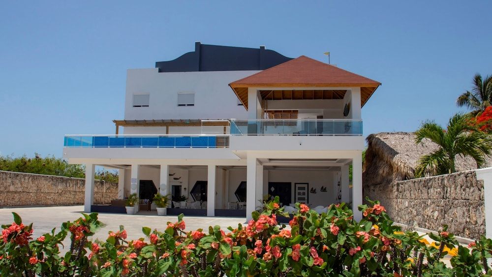Bâle Mulhouse - Punta Cana - Hotel Capriccio Mare y Restaurante - Punta Cana